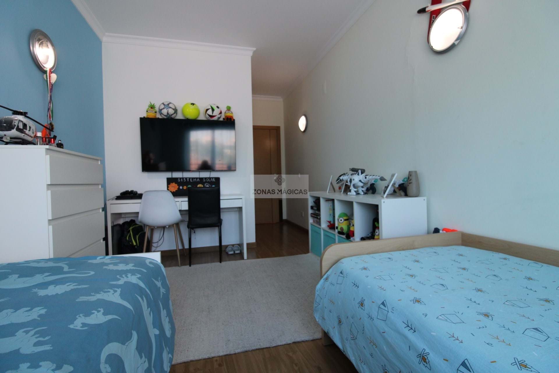 2 Bed, 2 Bath, ApartmentFor Sale, Lagos, Faro, 8600-773