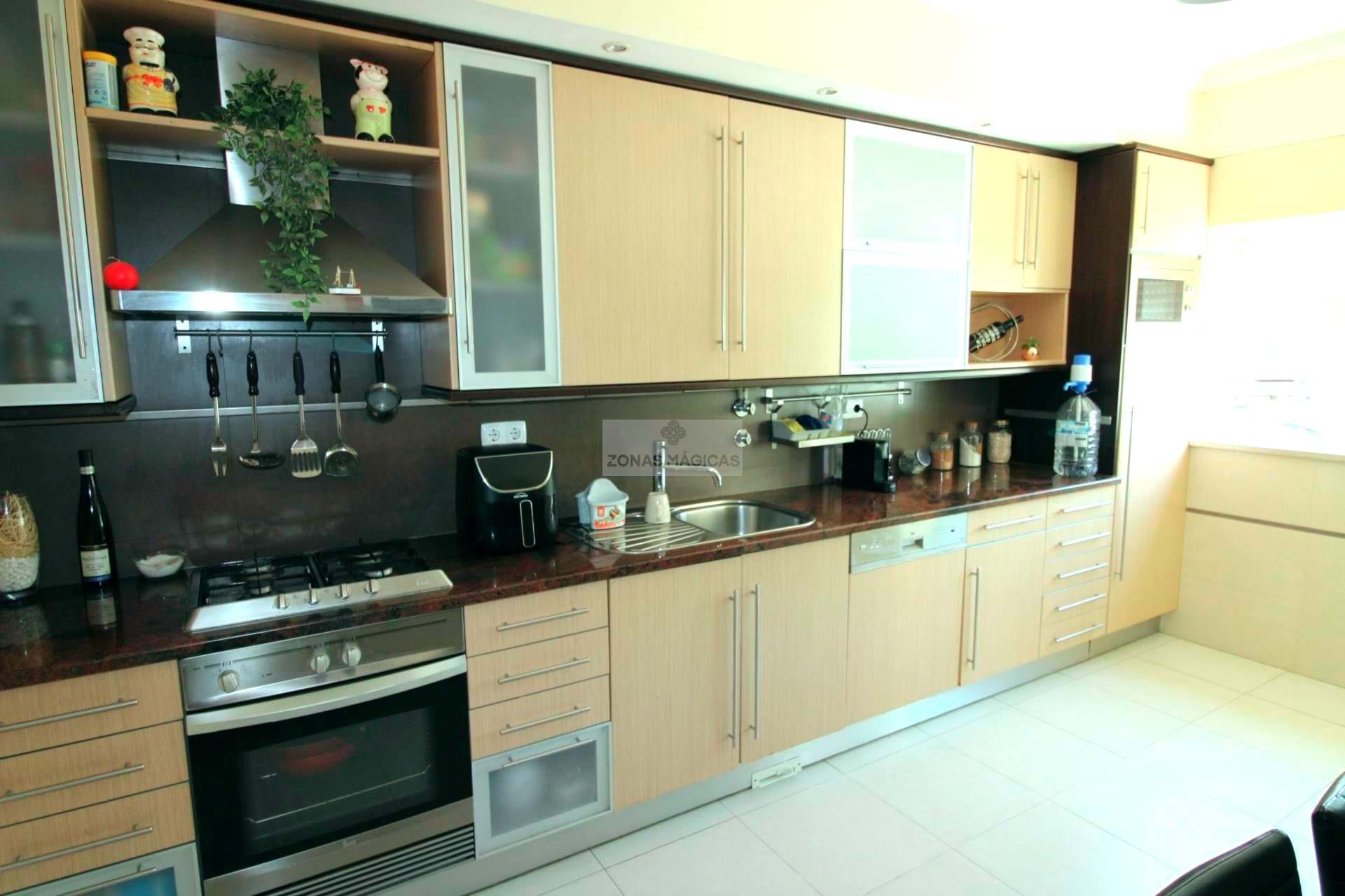 2 Bed, 2 Bath, ApartmentFor Sale, Lagos, Faro, 8600-773