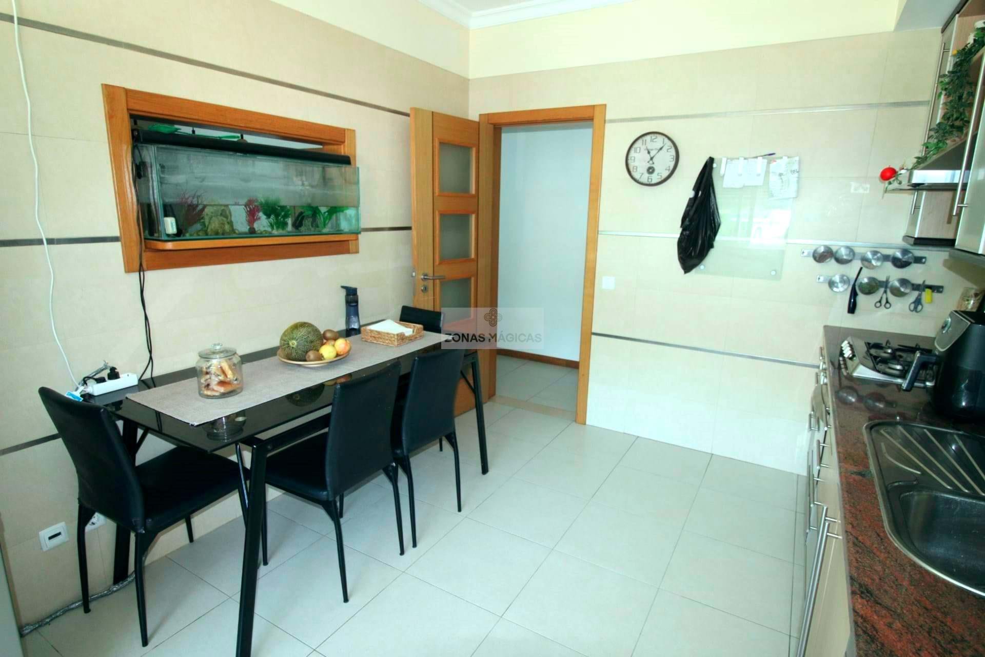 2 Bed, 2 Bath, ApartmentFor Sale, Lagos, Faro, 8600-773