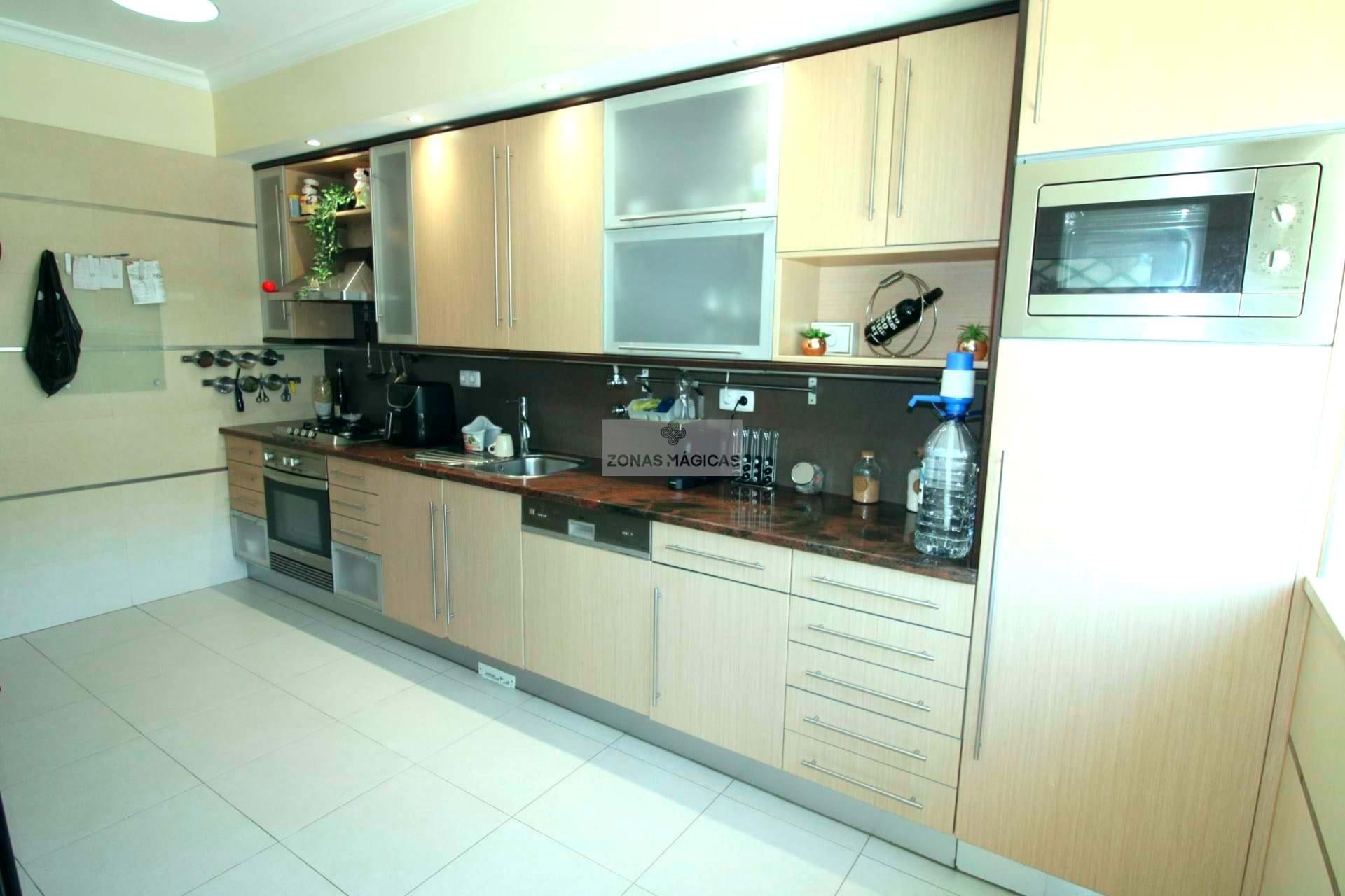 2 Bed, 2 Bath, ApartmentFor Sale, Lagos, Faro, 8600-773