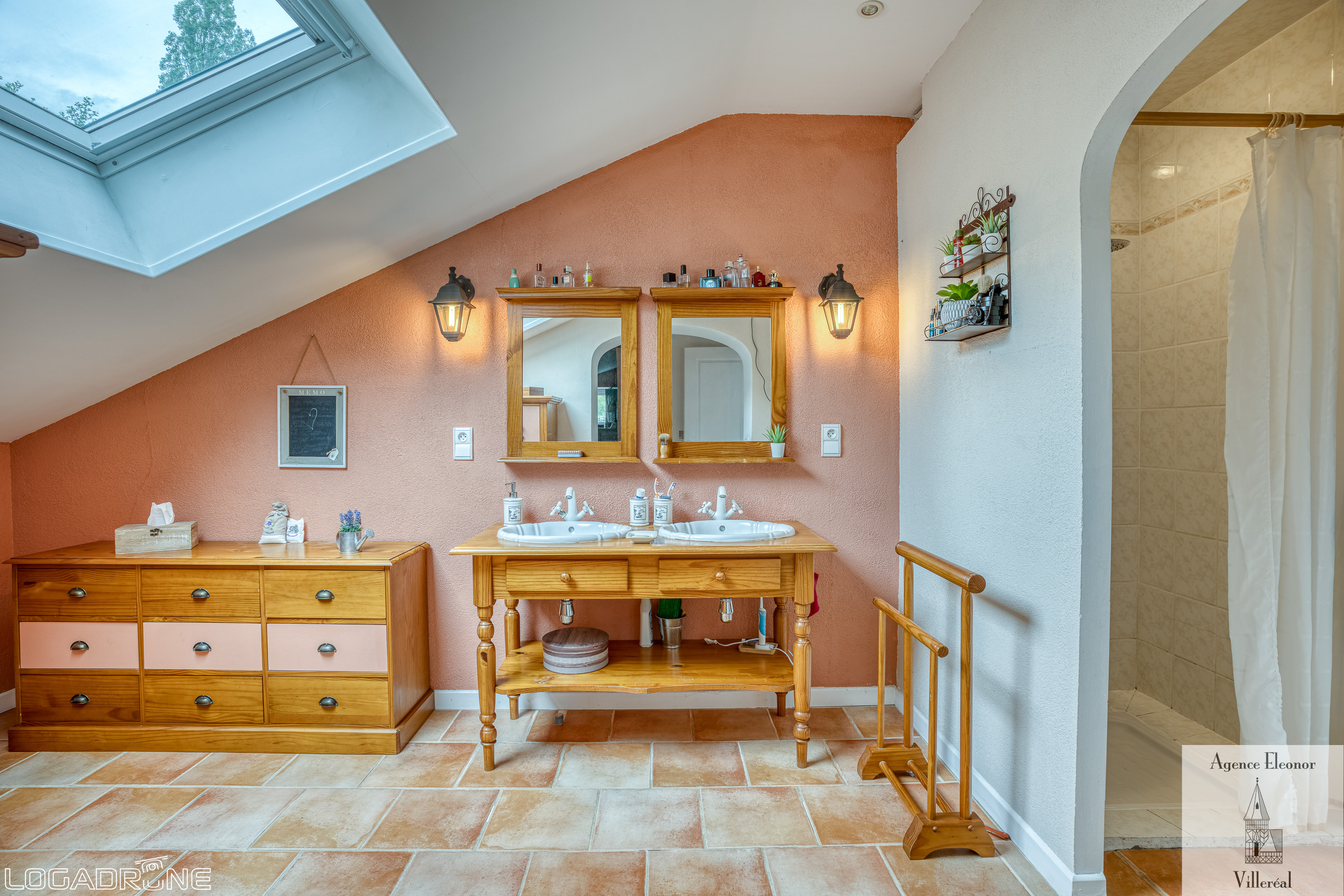 6 Bed, 4 Bath, HouseFor Sale, Villereal, Lot-et-Garonne, Aquitaine, 47210