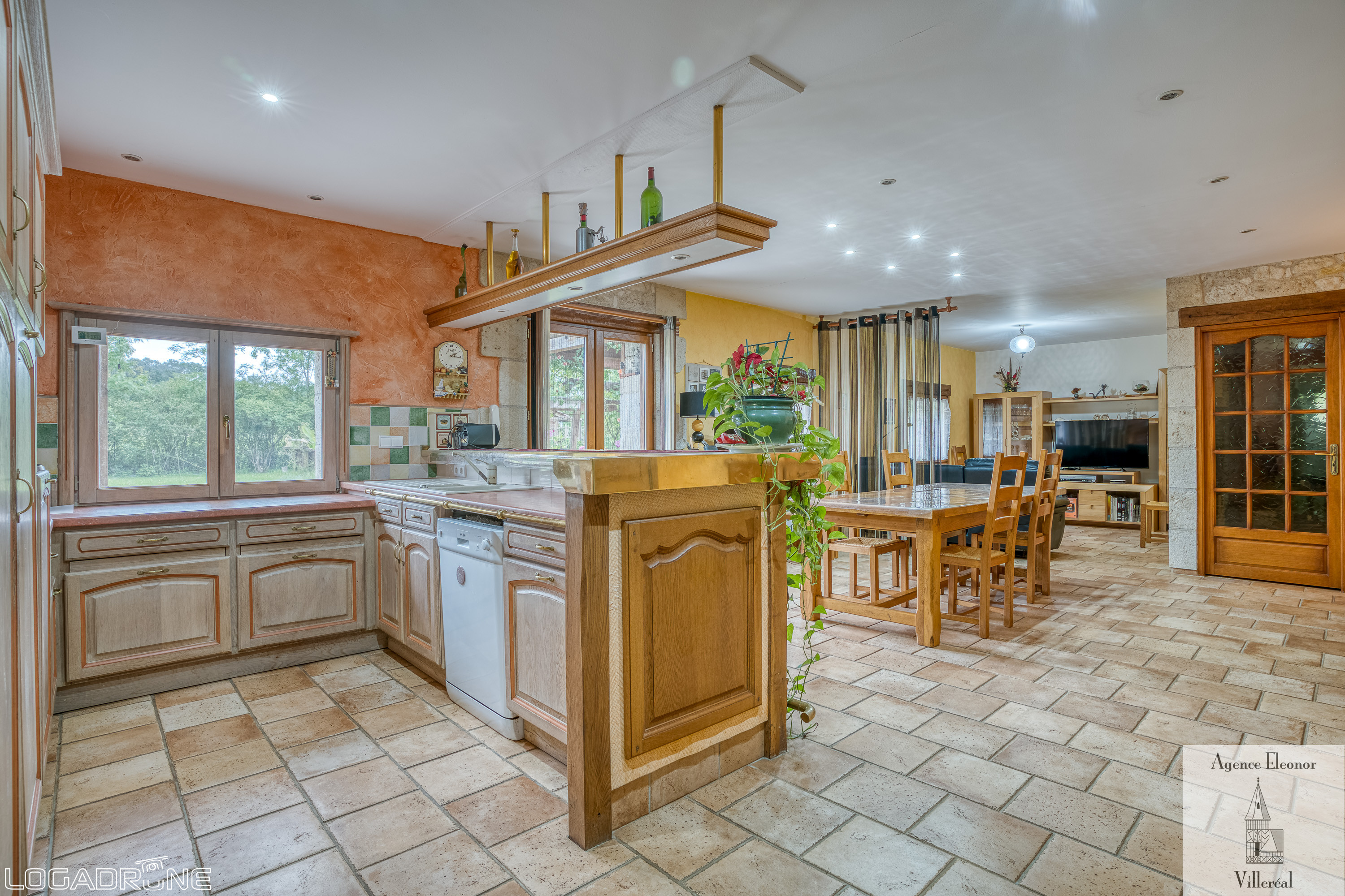 6 Bed, 4 Bath, HouseFor Sale, Villereal, Lot-et-Garonne, Aquitaine, 47210