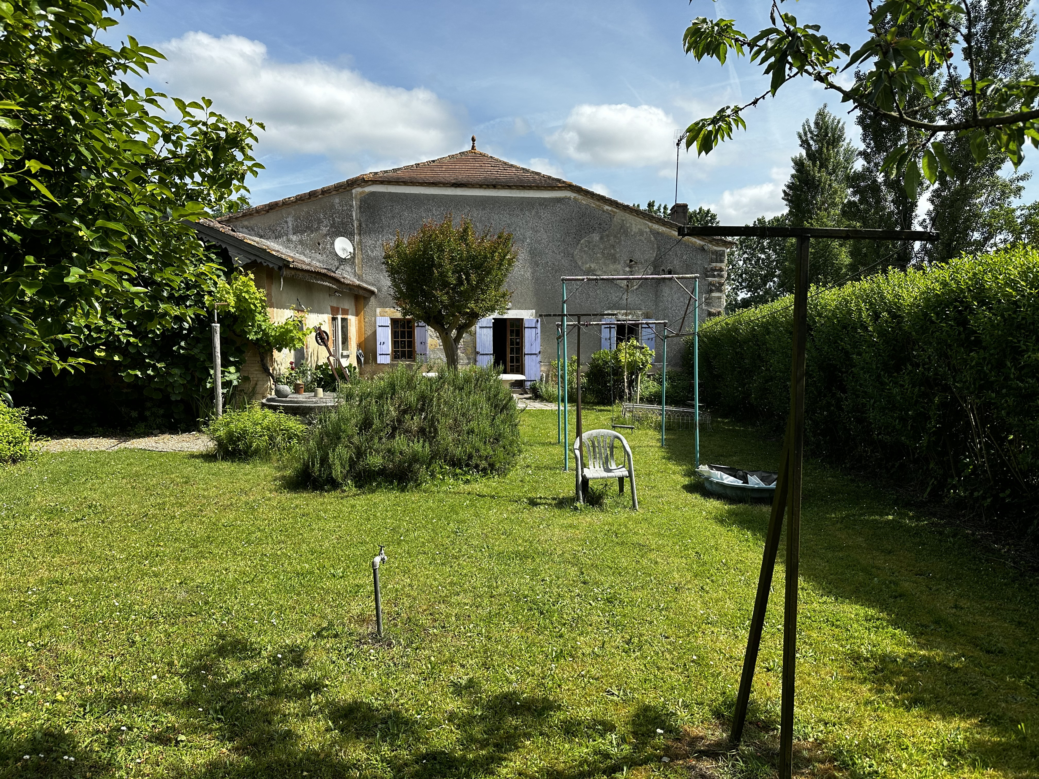4 Bed, 1 Bath, HouseFor Sale, Taillecavat, Gironde, Aquitaine, 33580