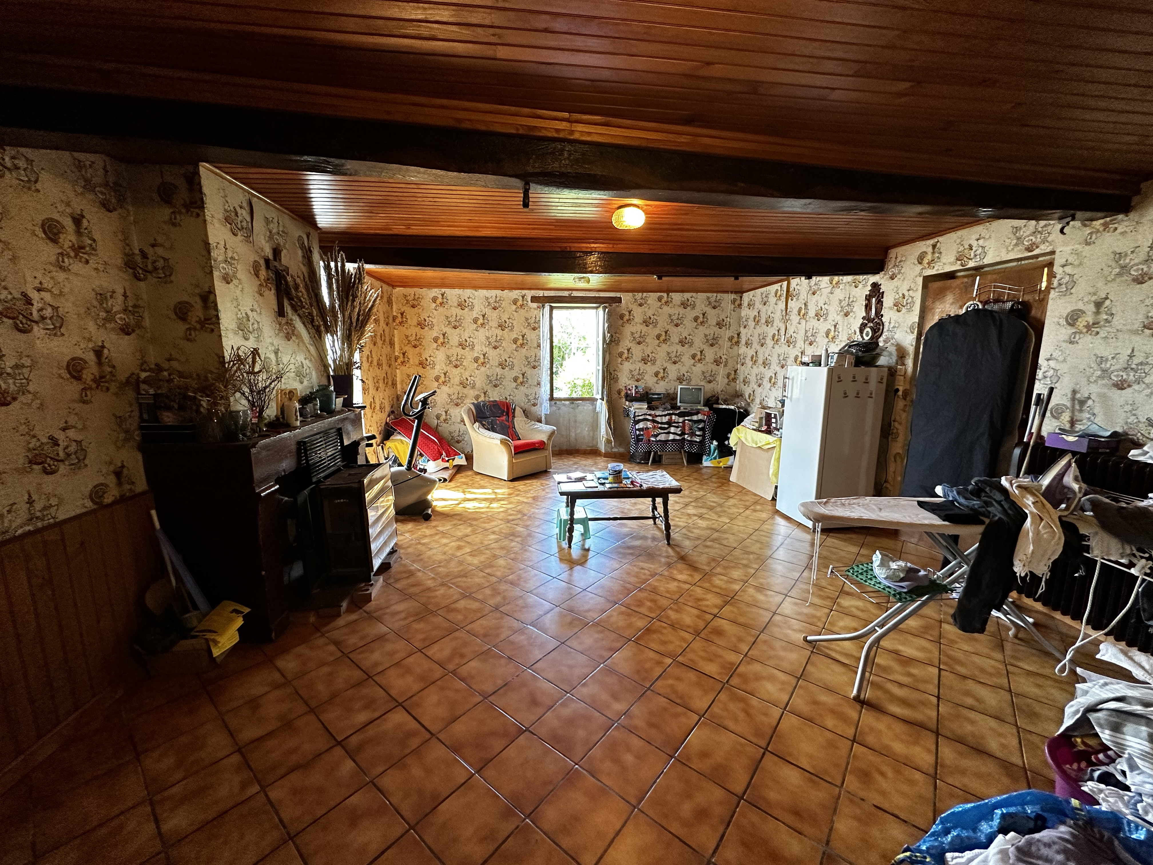 4 Bed, 1 Bath, HouseFor Sale, Taillecavat, Gironde, Aquitaine, 33580