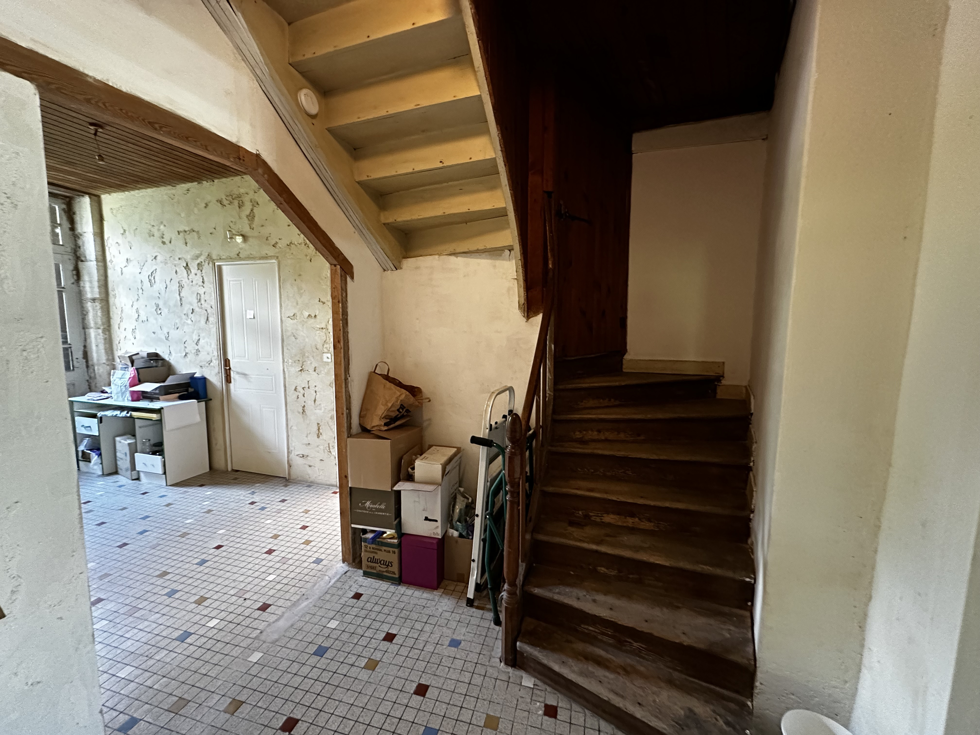 4 Bed, 1 Bath, HouseFor Sale, Taillecavat, Gironde, Aquitaine, 33580
