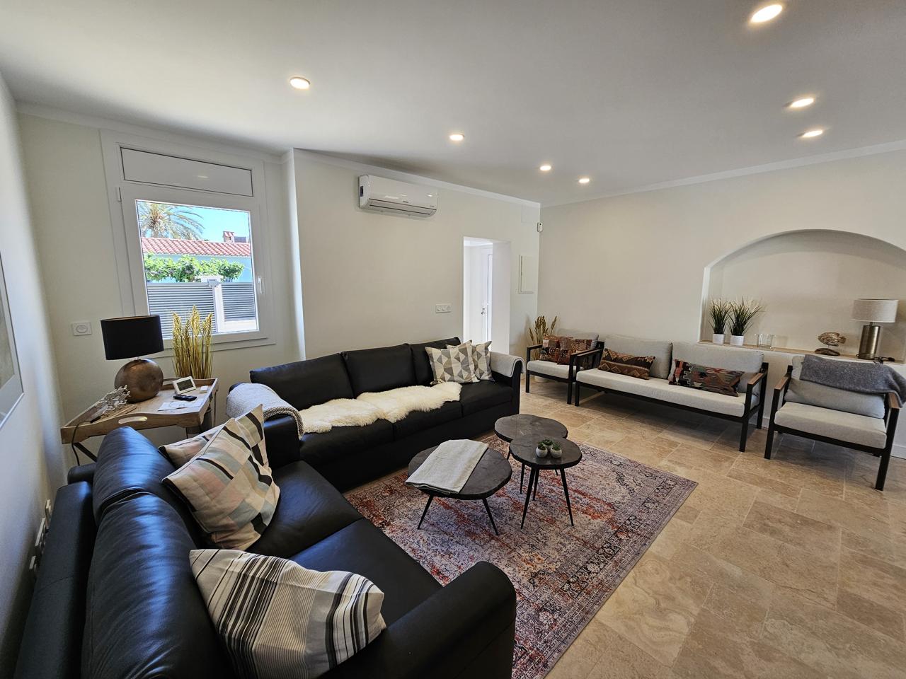 4 Bed, 4 Bath, HouseFor Sale, Empuriabrava, Girona, 17487 4 Bed, 4 Bath, HouseFor Sale, Empuriabrava, Girona, 17487