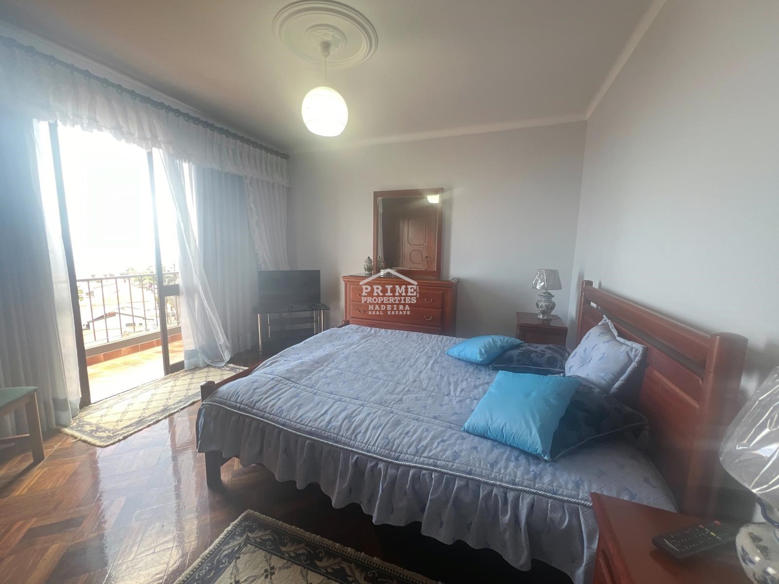 5 Bed, 4 Bath, HouseFor Sale, Funchal, Ilha da Madeira, 9000-100