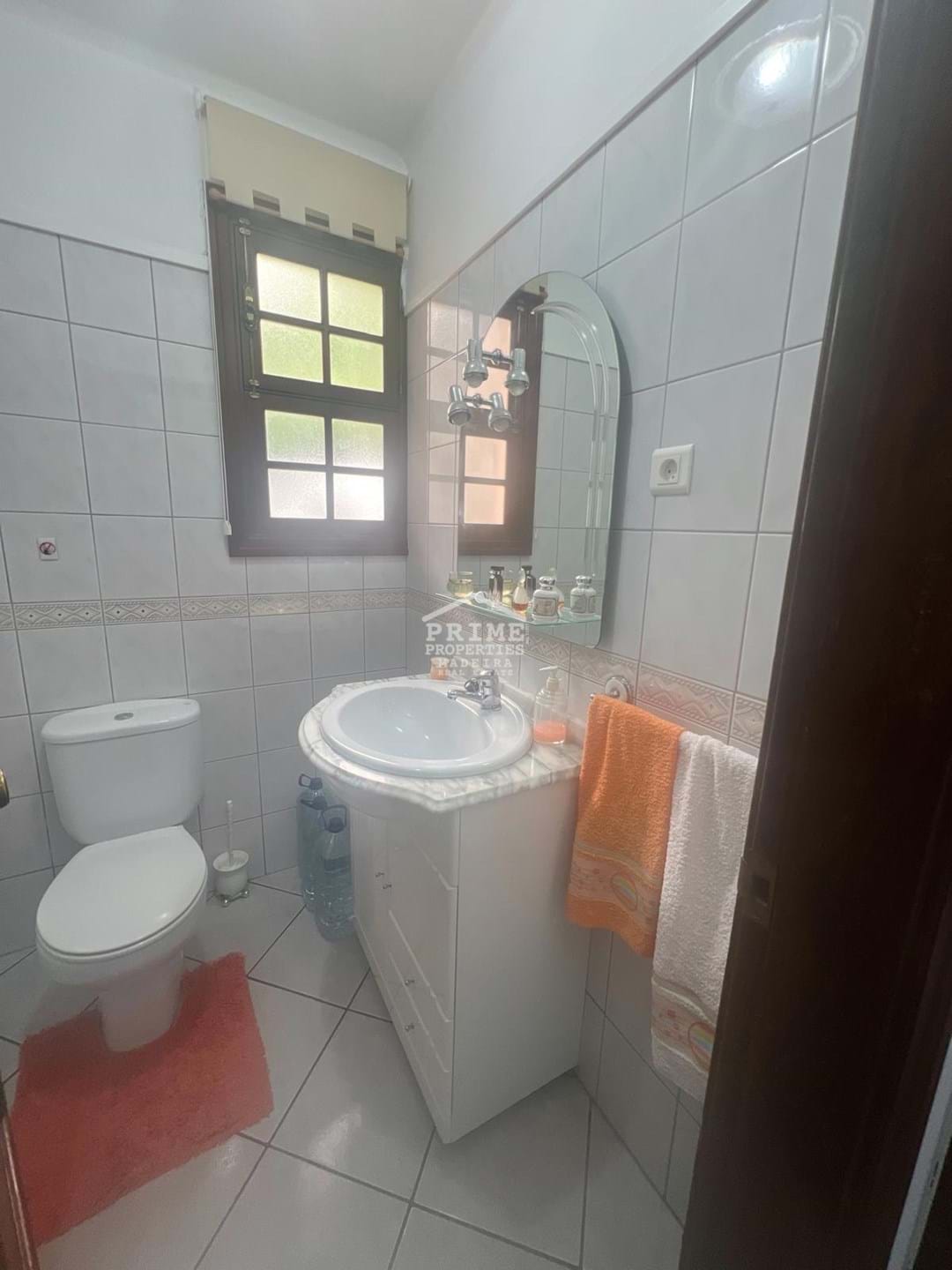 5 Bed, 4 Bath, HouseFor Sale, Funchal, Ilha da Madeira, 9000-100