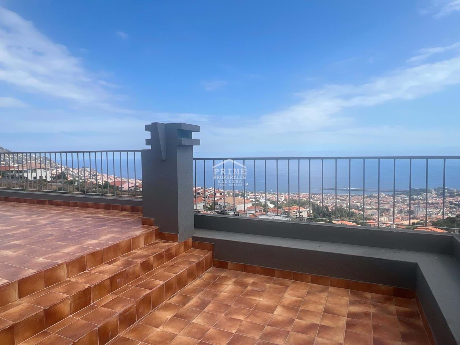 5 Bed, 4 Bath, HouseFor Sale, Funchal, Ilha da Madeira, 9000-100
