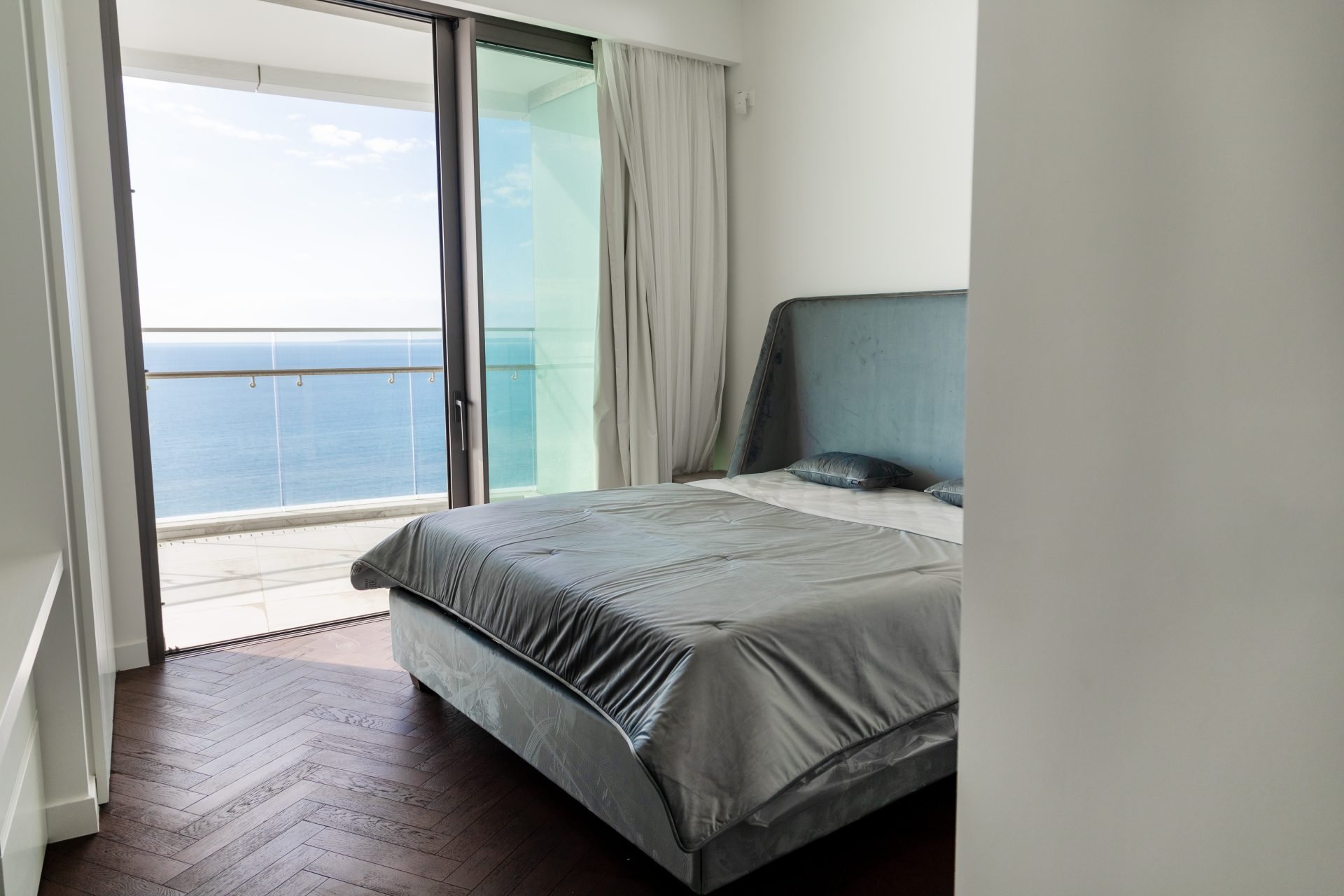 3 Bed, 4.5 Bath, ApartmentFor Sale, Limassol, Limassol