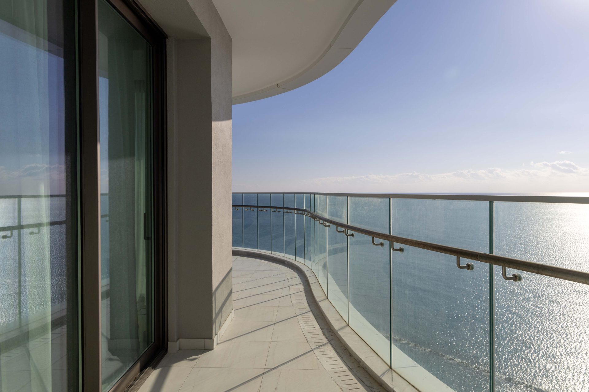 3 Bed, 4.5 Bath, ApartmentFor Sale, Limassol, Limassol