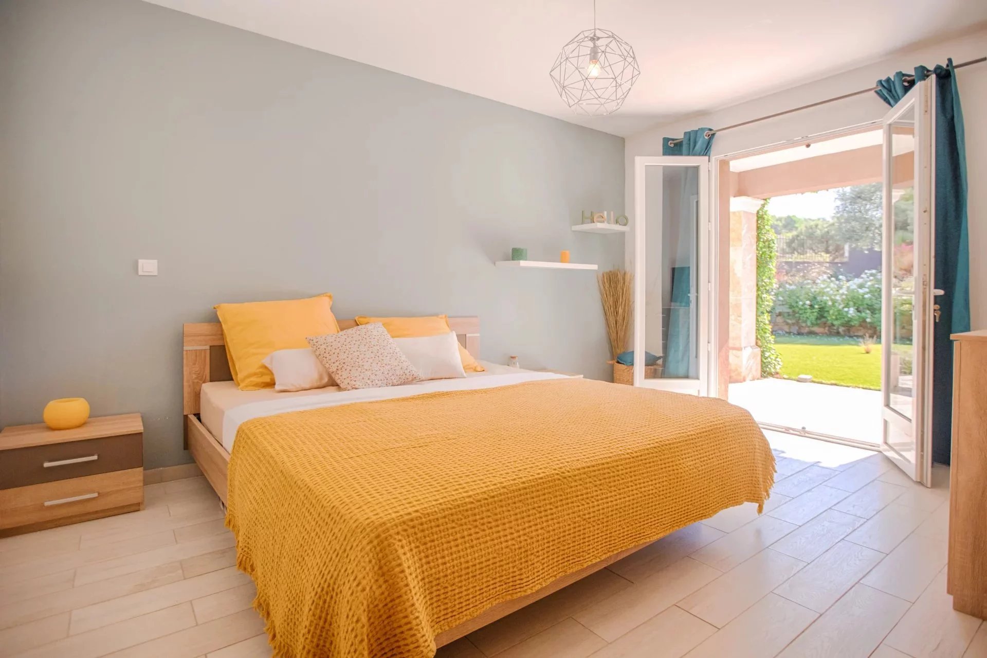 5 Bed, 3 Bath, HouseFor Sale, Draguignan, Var