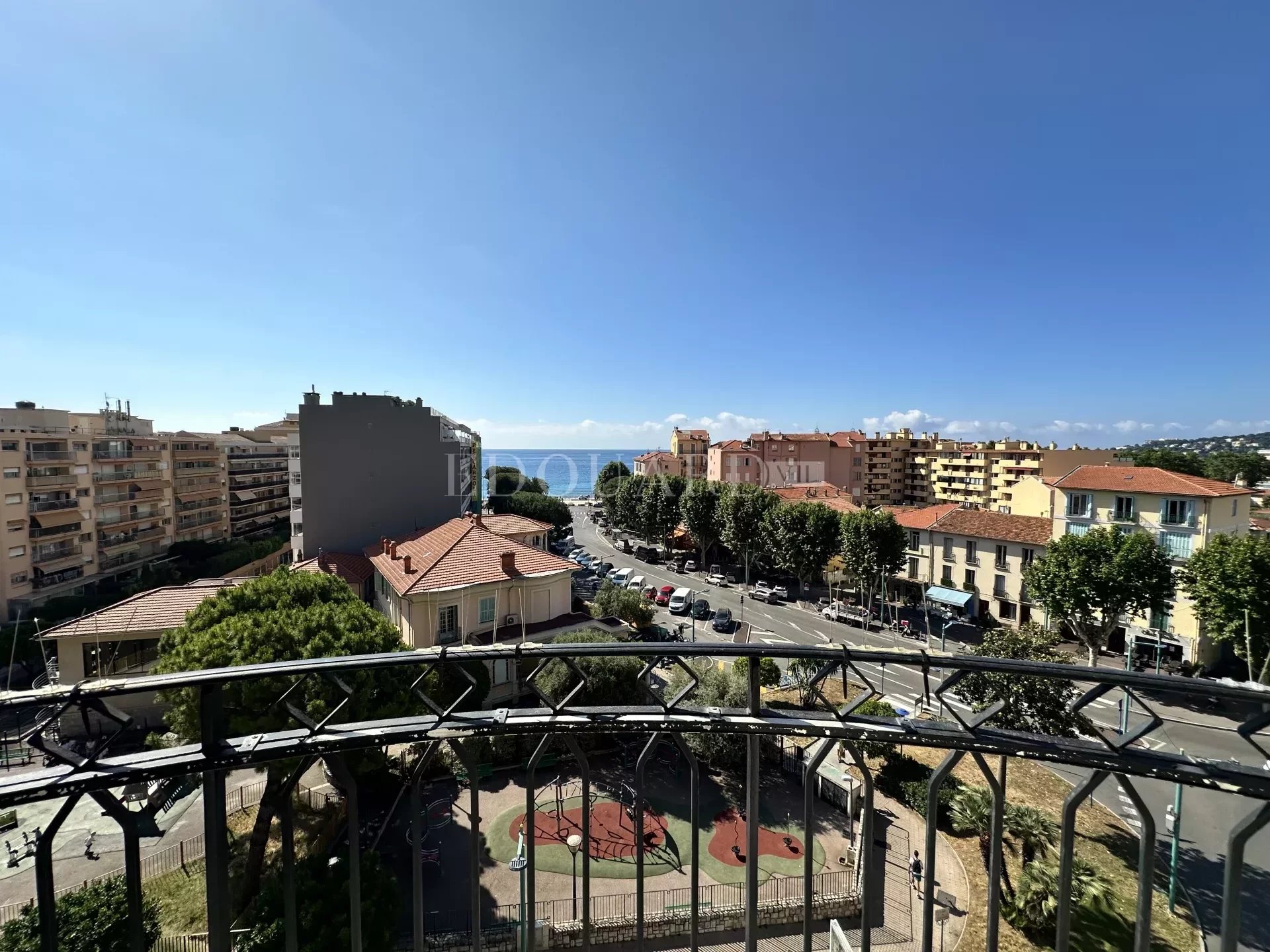 1 Bed, 1 Bath, ApartmentFor Sale, Menton, Alpes-Maritimes