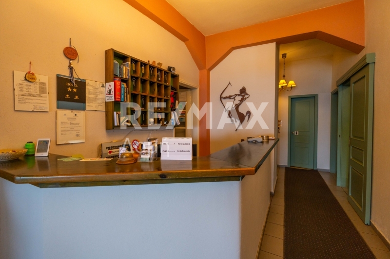 Commercial Property, For Sale