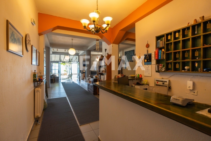 Commercial Property, For Sale