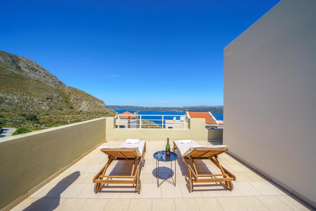 5 Bed, 3 Bath, HouseFor Sale, Chania, Crete