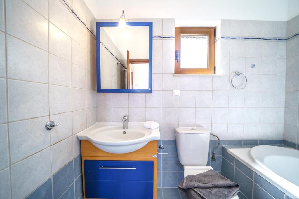 5 Bed, 3 Bath, HouseFor Sale, Chania, Crete