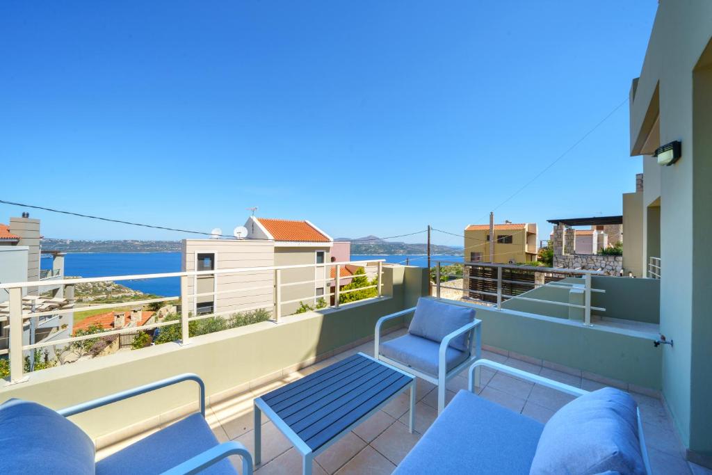5 Bed, 3 Bath, HouseFor Sale, Chania, Crete