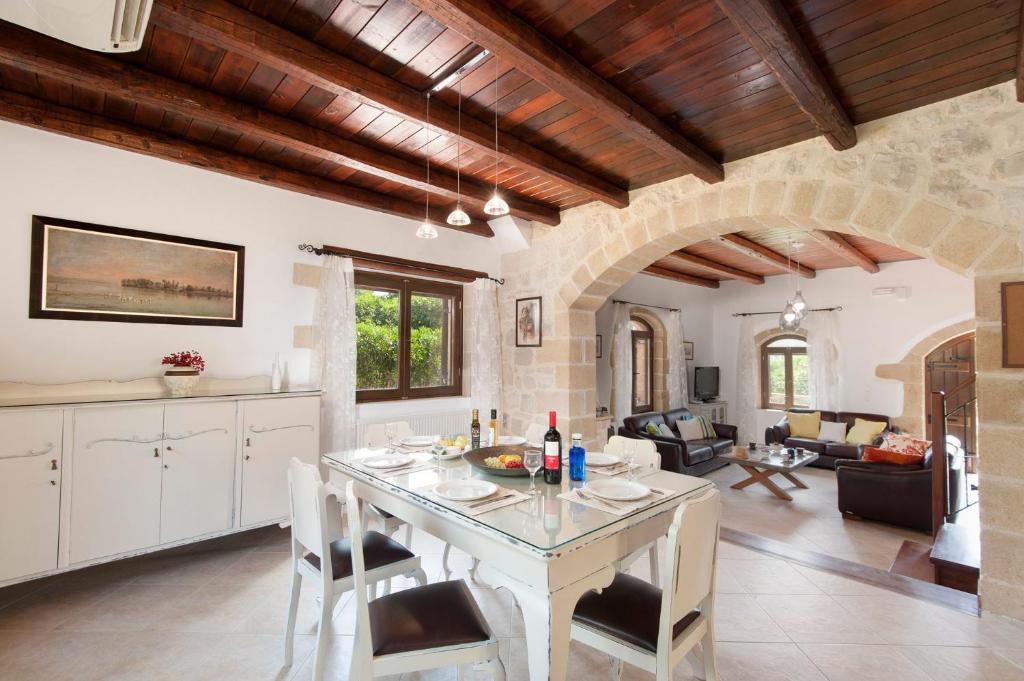 4 Bed, 3 Bath, HouseFor Sale, Chania, Crete