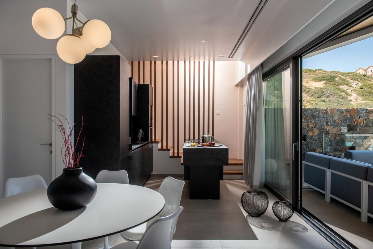 4 Bed, 5 Bath, HouseFor Sale, Heraklion, Crete