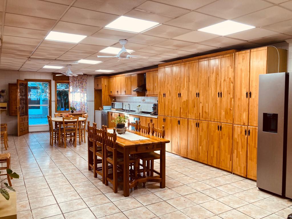 6 Bed, 2 Bath, HouseFor Sale, Catral, Alicante