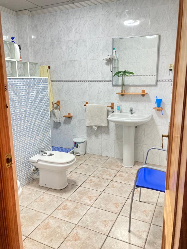 6 Bed, 2 Bath, HouseFor Sale, Catral, Alicante