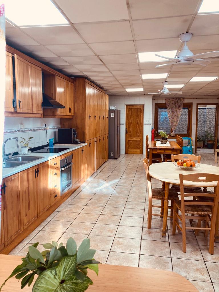 6 Bed, 2 Bath, HouseFor Sale, Catral, Alicante