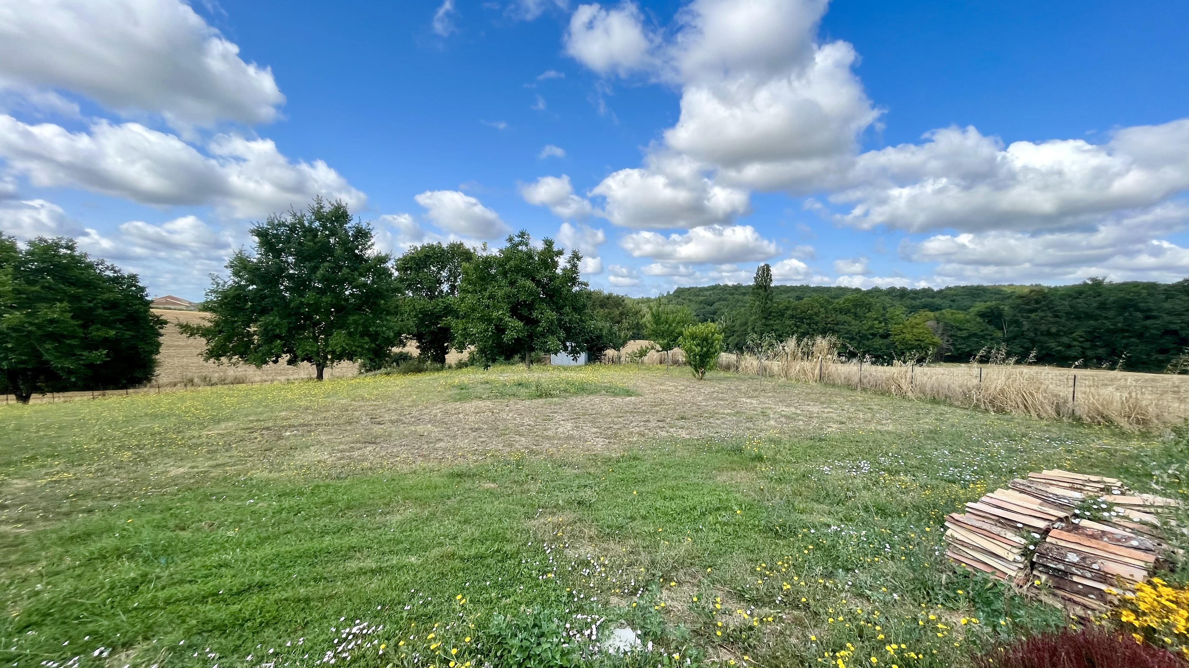 5 Bed, 1 Bath, HouseFor Sale, Armillac, Lot-et-Garonne, Aquitaine, 47800