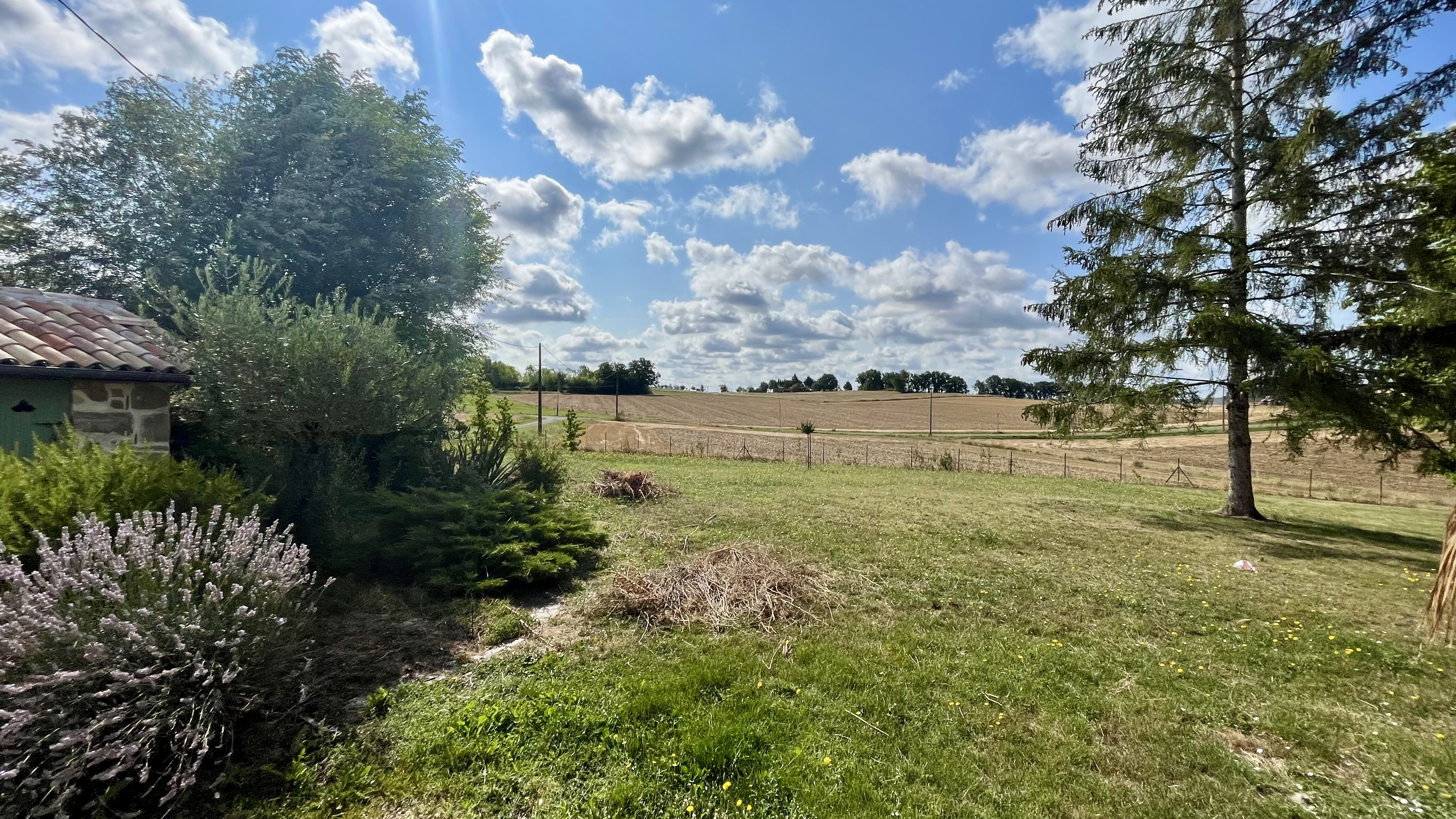 5 Bed, 1 Bath, HouseFor Sale, Armillac, Lot-et-Garonne, Aquitaine, 47800