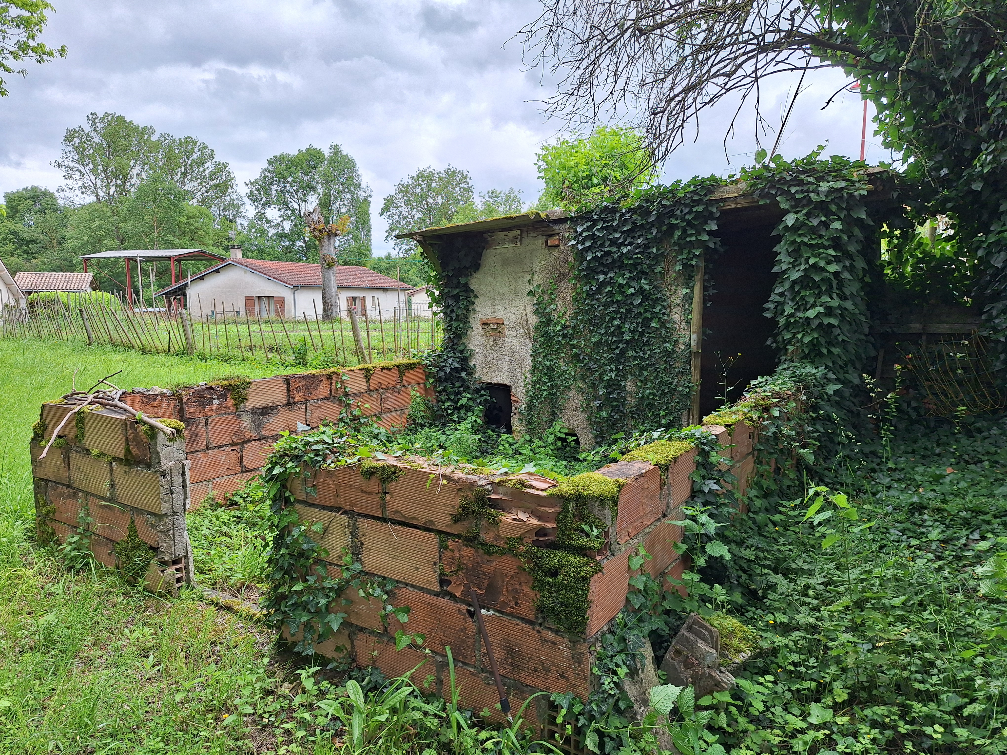 2 Bed, 1 Bath, HouseFor Sale, Castillonnes, Lot-et-Garonne, Aquitaine, 47330