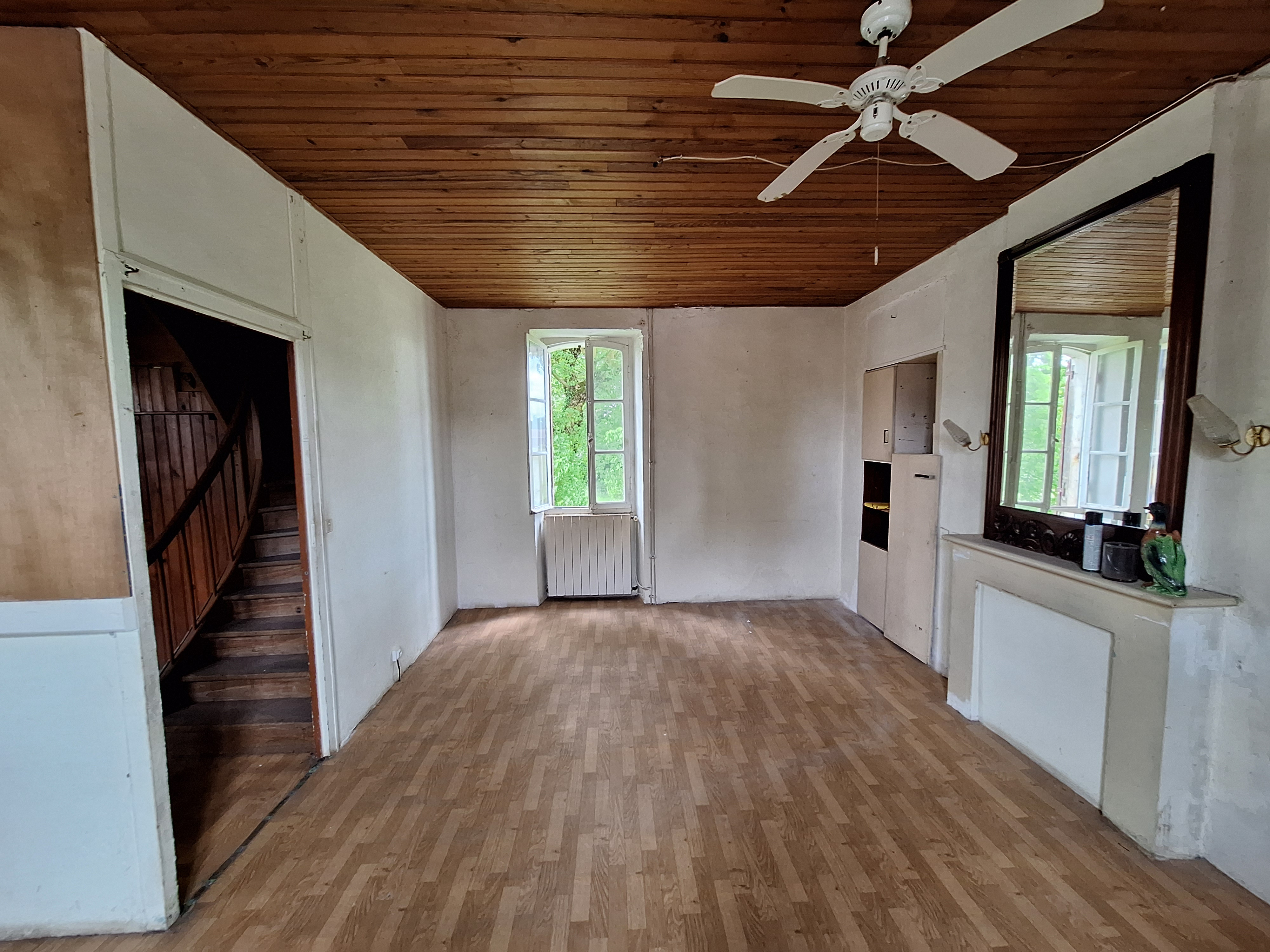 2 Bed, 1 Bath, HouseFor Sale, Castillonnes, Lot-et-Garonne, Aquitaine, 47330