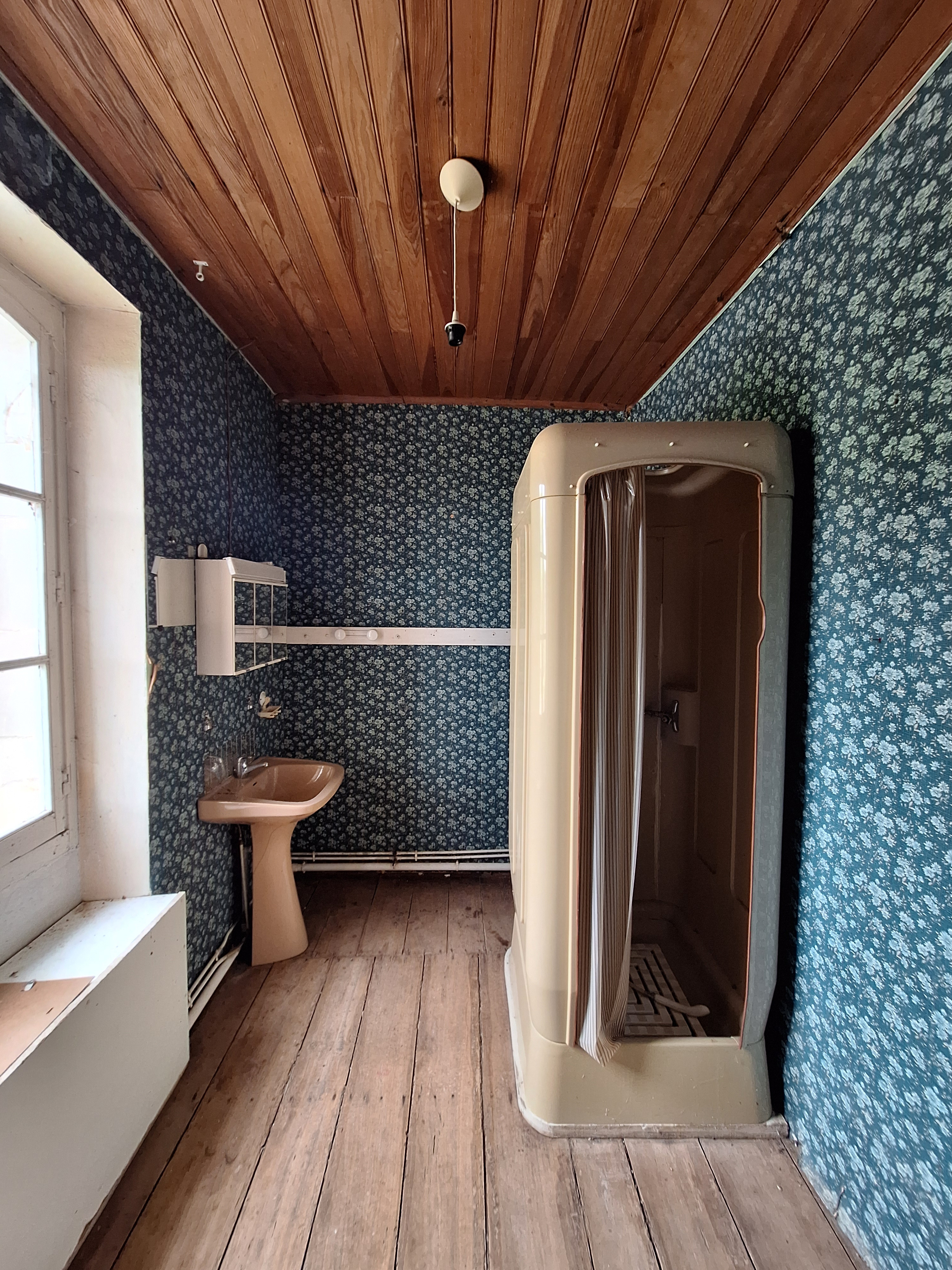 2 Bed, 1 Bath, HouseFor Sale, Castillonnes, Lot-et-Garonne, Aquitaine, 47330