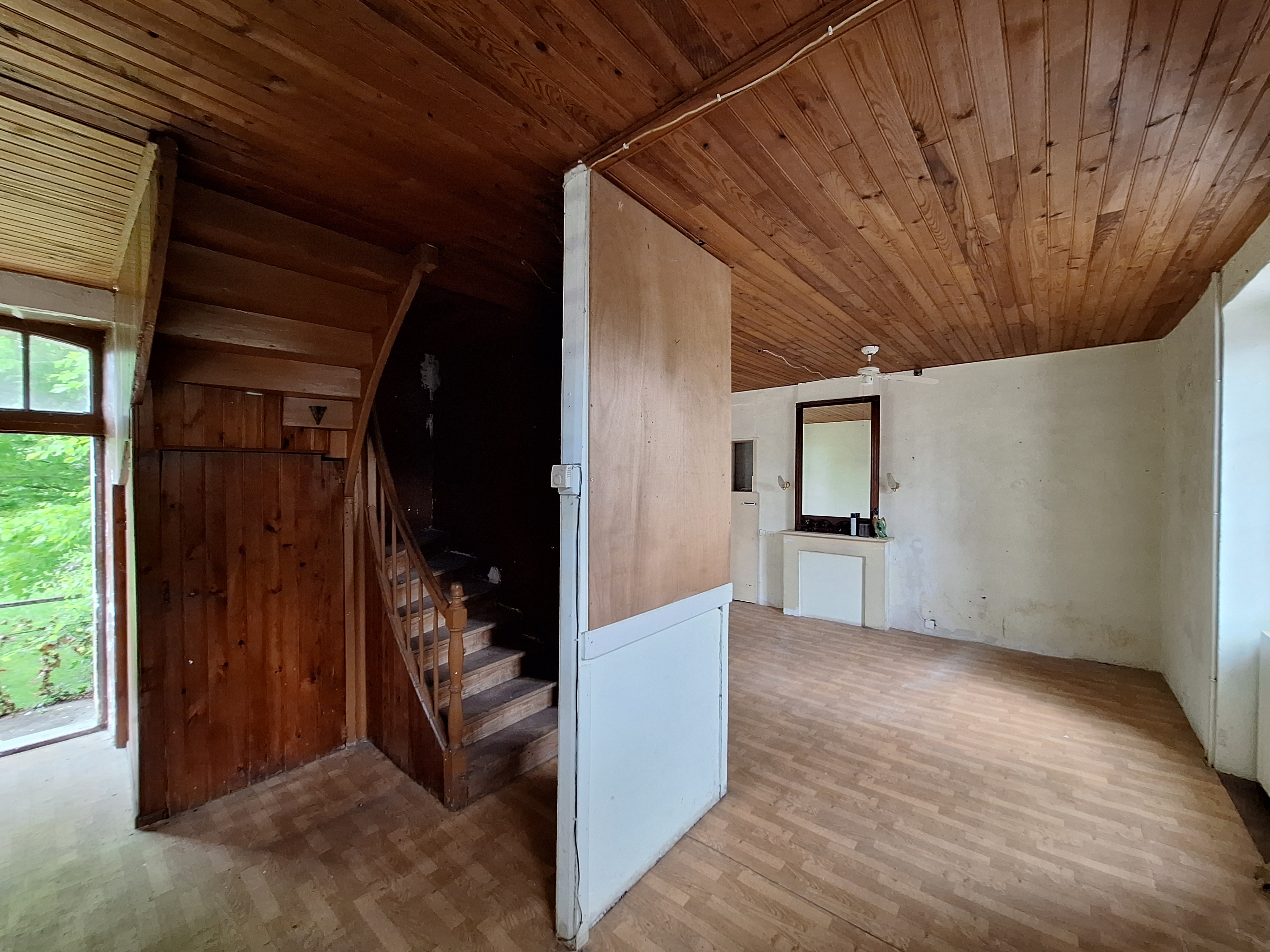 2 Bed, 1 Bath, HouseFor Sale, Castillonnes, Lot-et-Garonne, Aquitaine, 47330