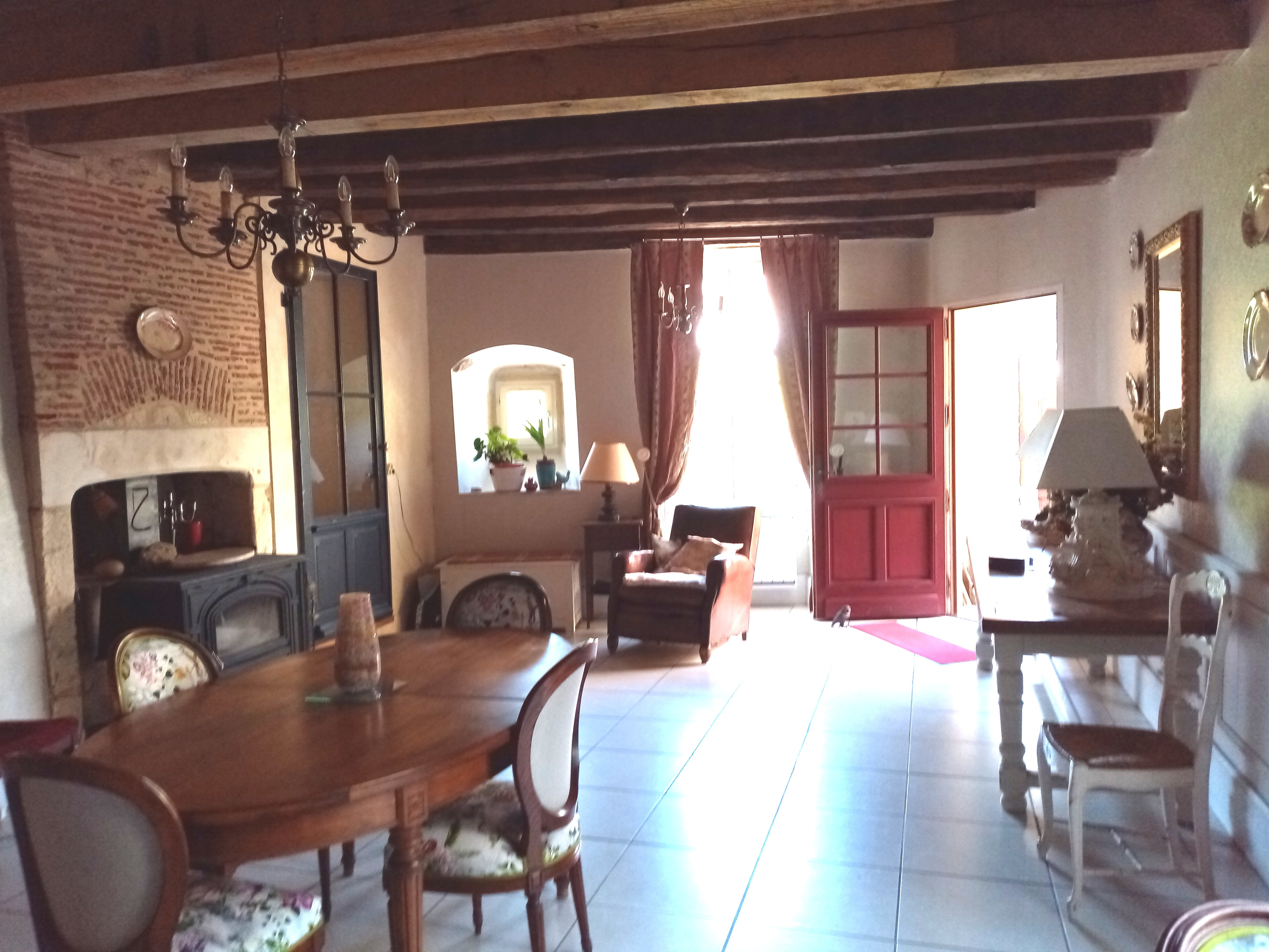 5 Bed, 3 Bath, HouseFor Sale, Fumel, Lot-et-Garonne, Aquitaine, 47500