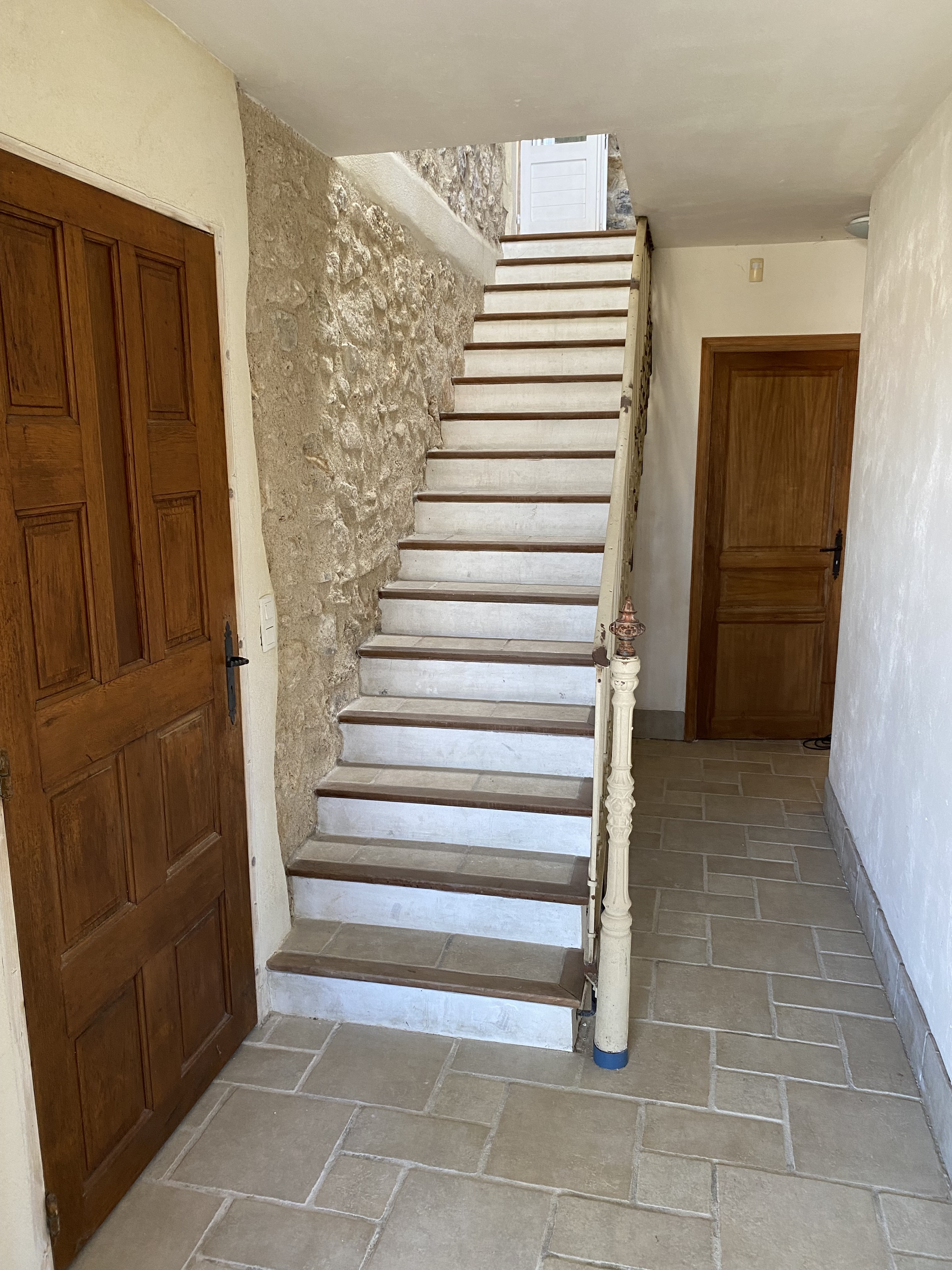 2 Bed, 3 Bath, HouseFor Sale, Autignac, Herault, Languedoc-Roussillon, 34480