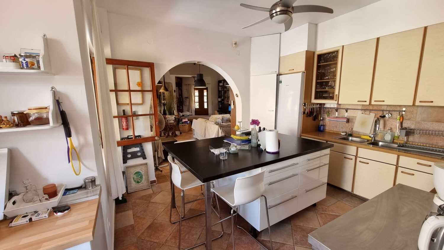 Commercial Property, For Sale