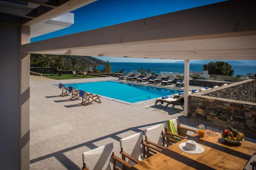 4 Bed, 5 Bath, HouseFor Sale, Lasithi, Crete