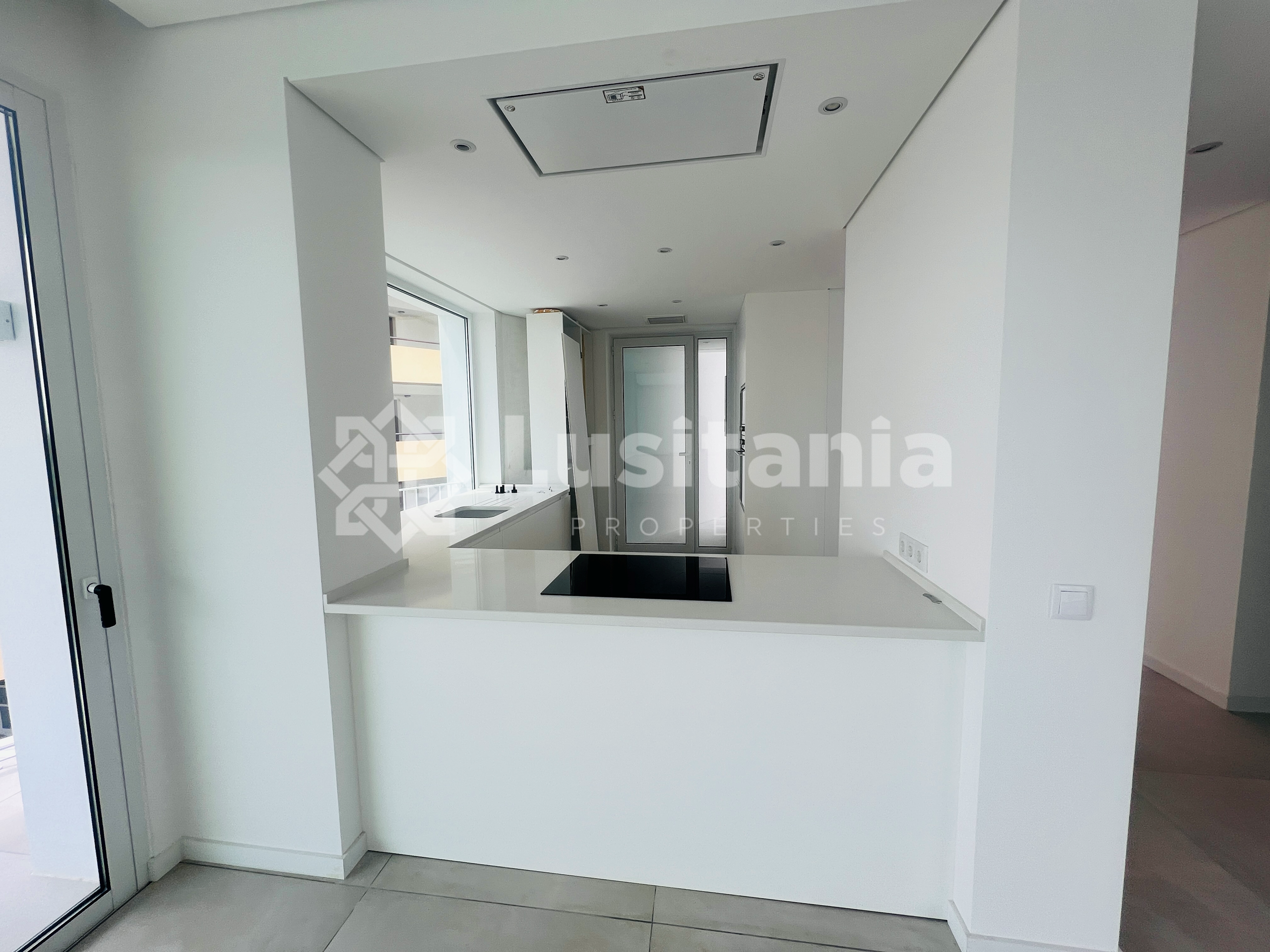 3 Bed, 2 Bath, ApartmentFor Sale, Vilamoura, Loulé, Faro, 8125-495