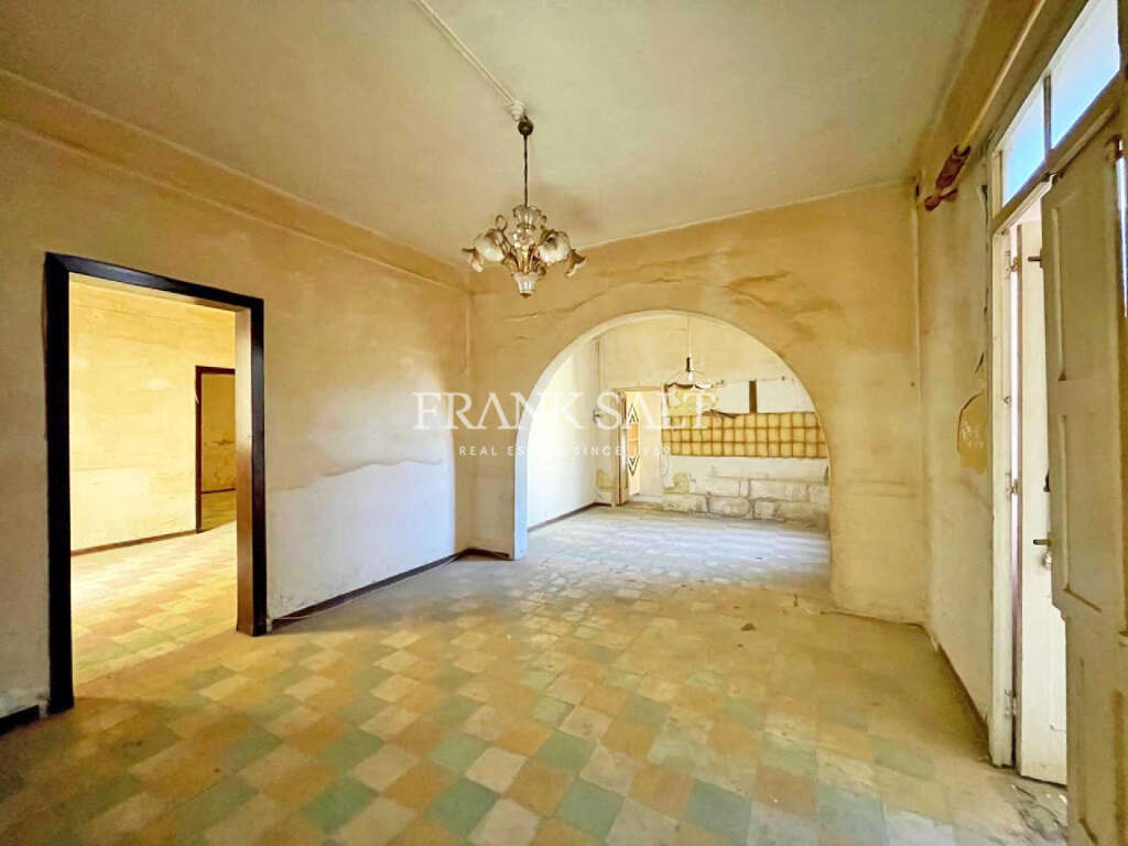 2 Bed, ApartmentFor Sale, Cospicua, Malta