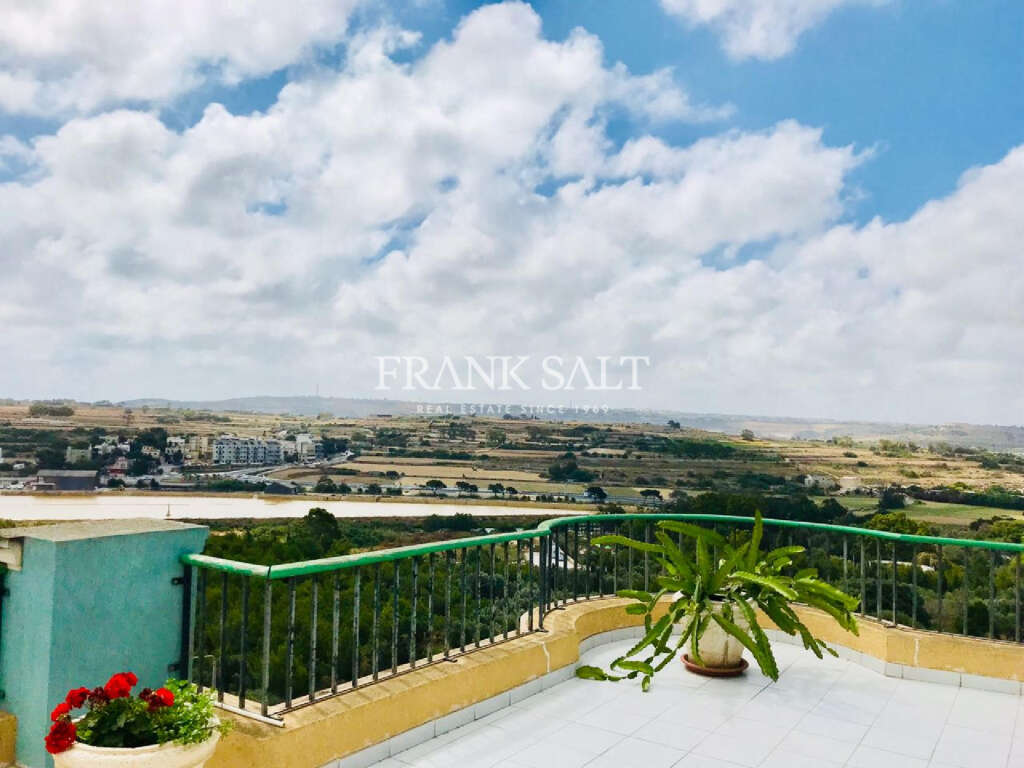 2 Bed, ApartmentFor Sale, Qawra, Malta