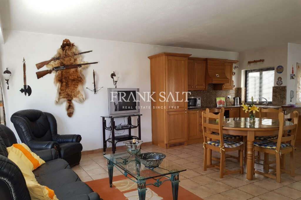 2 Bed, ApartmentFor Sale, Qawra, Malta