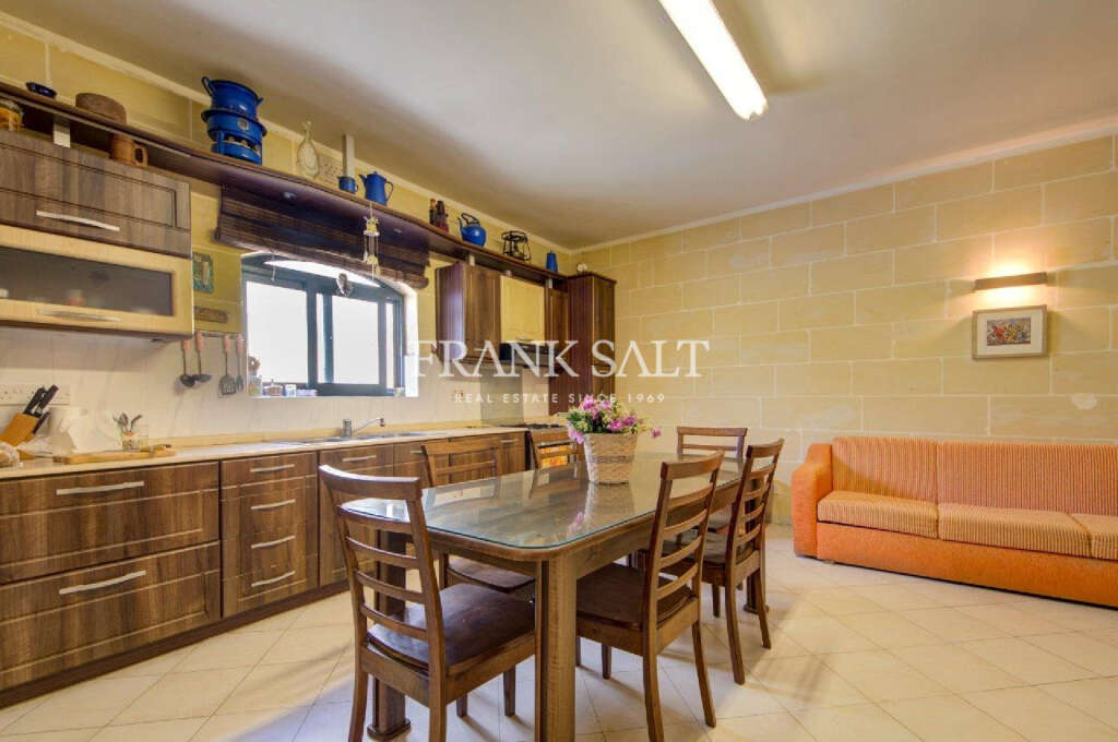 2 Bed, ApartmentFor Sale, Xlendi, Gozo