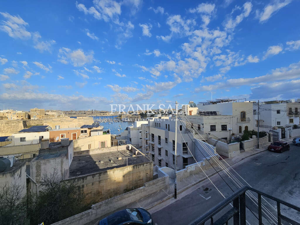 3 Bed, ApartmentFor Sale, Kalkara, Malta