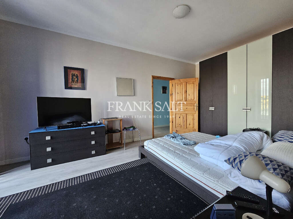 3 Bed, ApartmentFor Sale, Kalkara, Malta