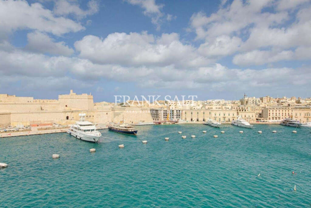 2 Bed, ApartmentFor Sale, Senglea, Malta