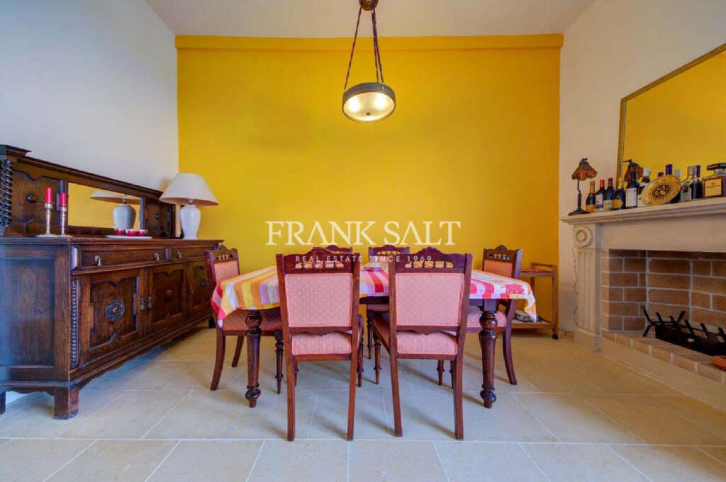 2 Bed, ApartmentFor Sale, Senglea, Malta
