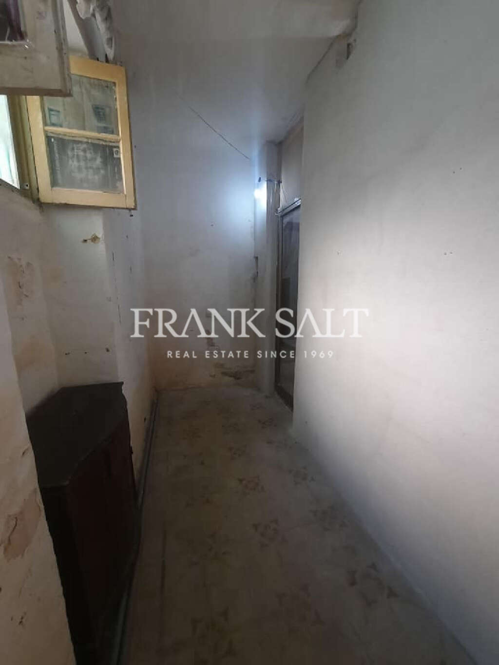 Commercial Property, For Sale