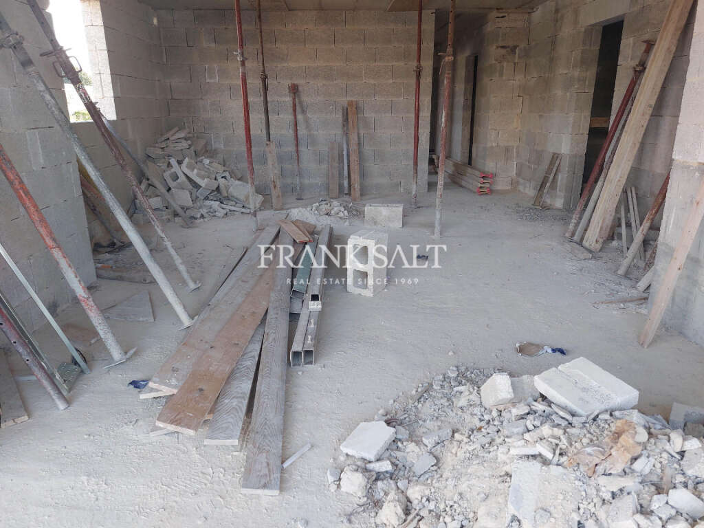 3 Bed, ApartmentFor Sale, Salina, Malta