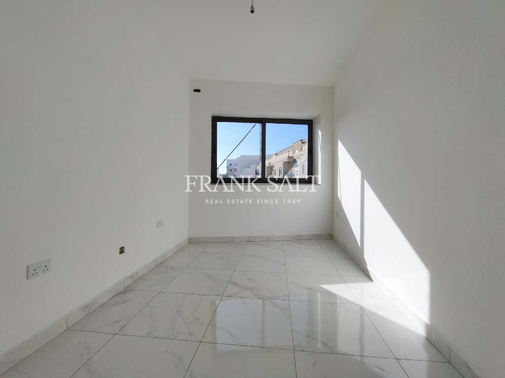 3 Bed, ApartmentFor Sale, Zurrieq, Malta