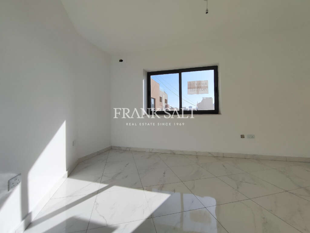 3 Bed, ApartmentFor Sale, Zurrieq, Malta